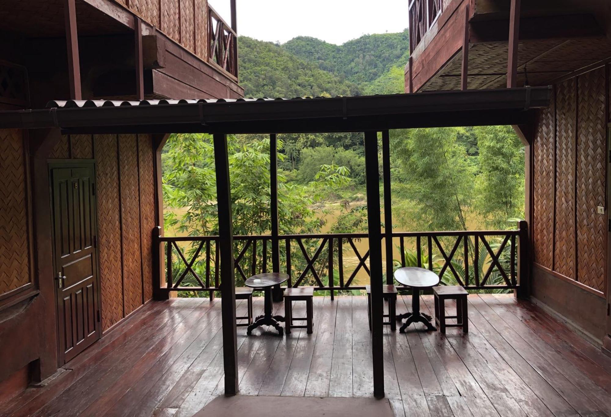 Mekong Riverside Lodge Muang Pakbèng المظهر الخارجي الصورة